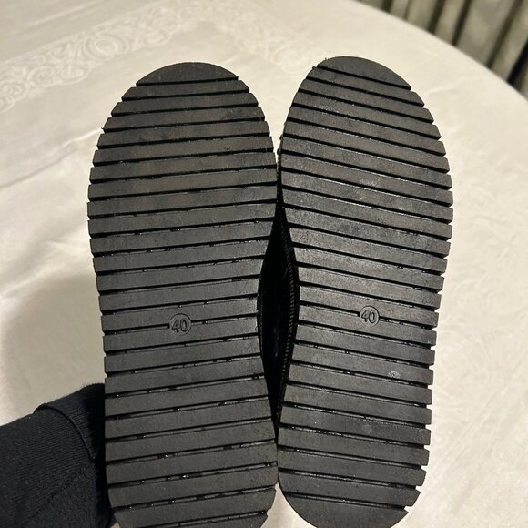 Black Iridescent Sequin Slip-On Platform Sneakers. - Picture 5 of 6